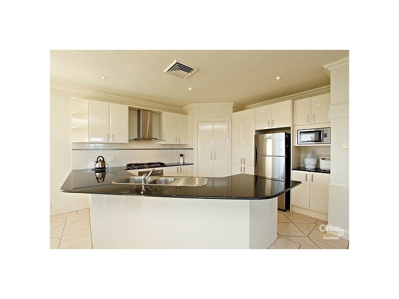 4 Cayden Ave, Kellyville NSW 2155