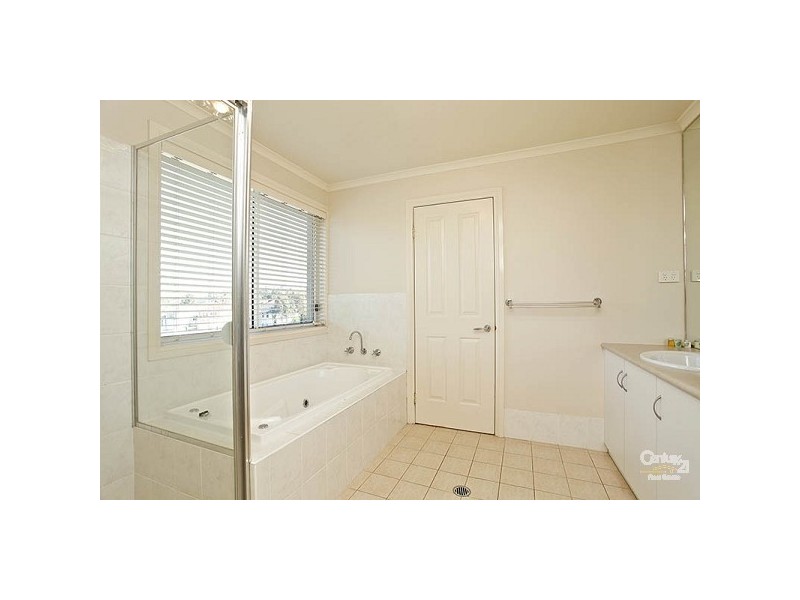 4 Cayden Ave, Kellyville NSW 2155