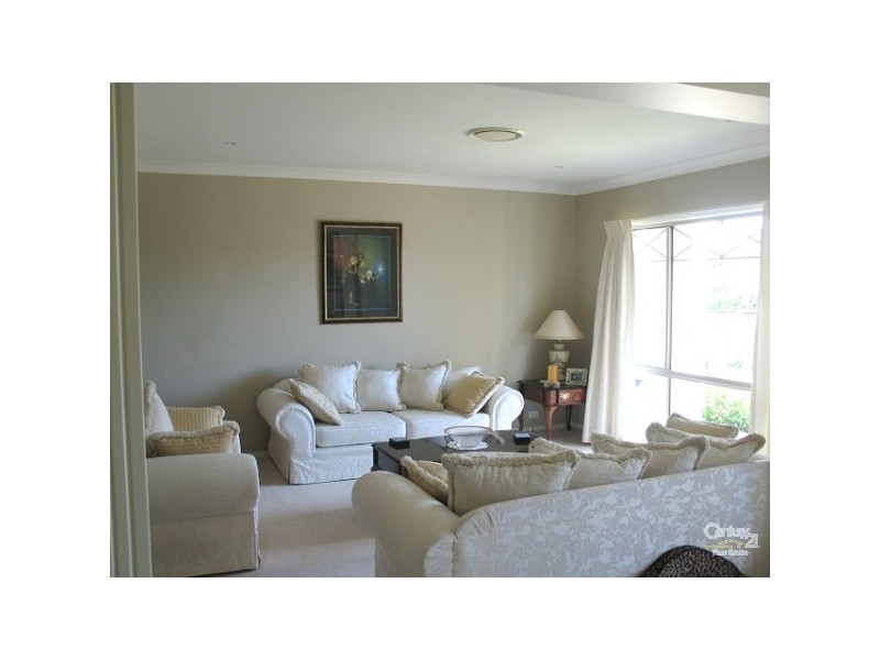 18 Linford Place, Beaumont Hills NSW 2155