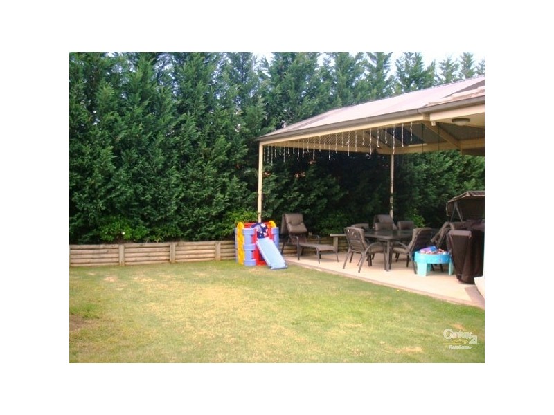 18 Linford Place, Beaumont Hills NSW 2155