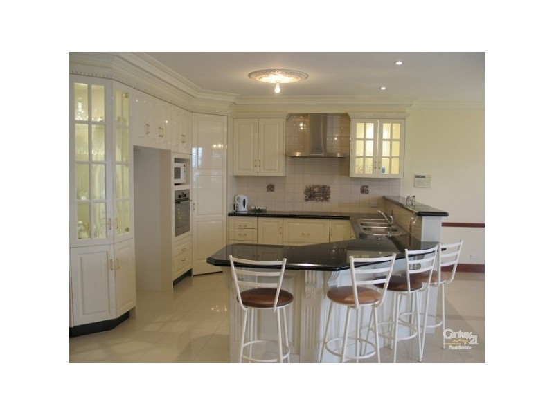 100 Perisher Rd, Beaumont Hills NSW 2155