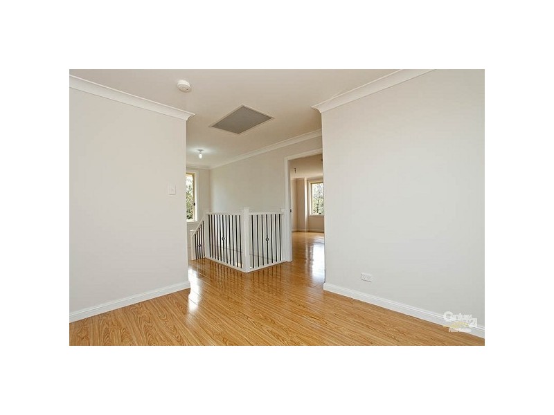 11 Cradle Close, Beaumont Hills NSW 2155