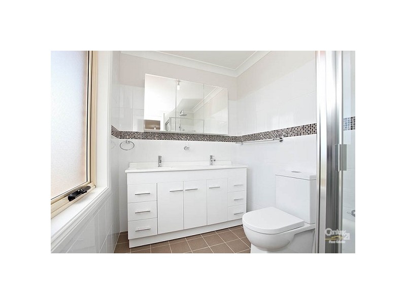 11 Cradle Close, Beaumont Hills NSW 2155
