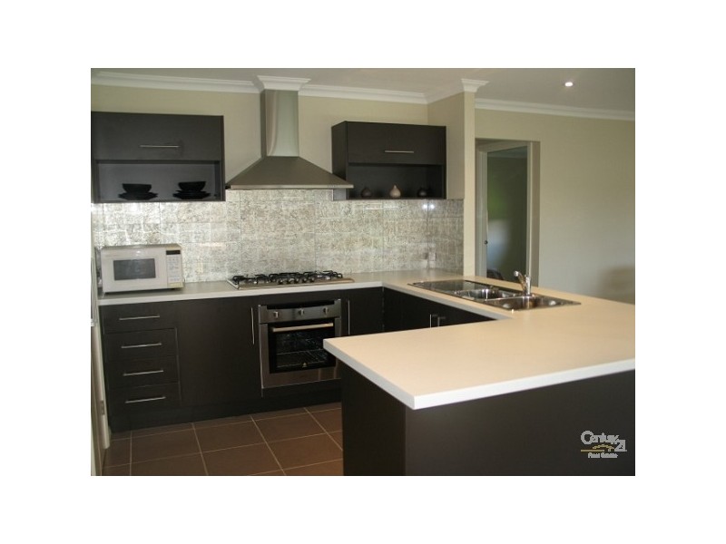 5 Wilkins Ave, Beaumont Hills NSW 2155