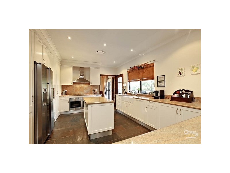 7 Balmoral Rd, Kellyville NSW 2155