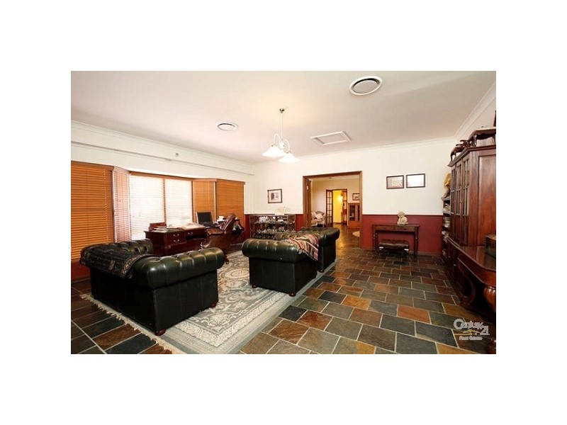 7 Balmoral Rd, Kellyville NSW 2155