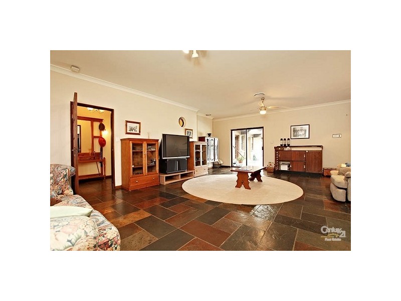 7 Balmoral Rd, Kellyville NSW 2155