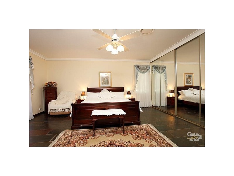 7 Balmoral Rd, Kellyville NSW 2155