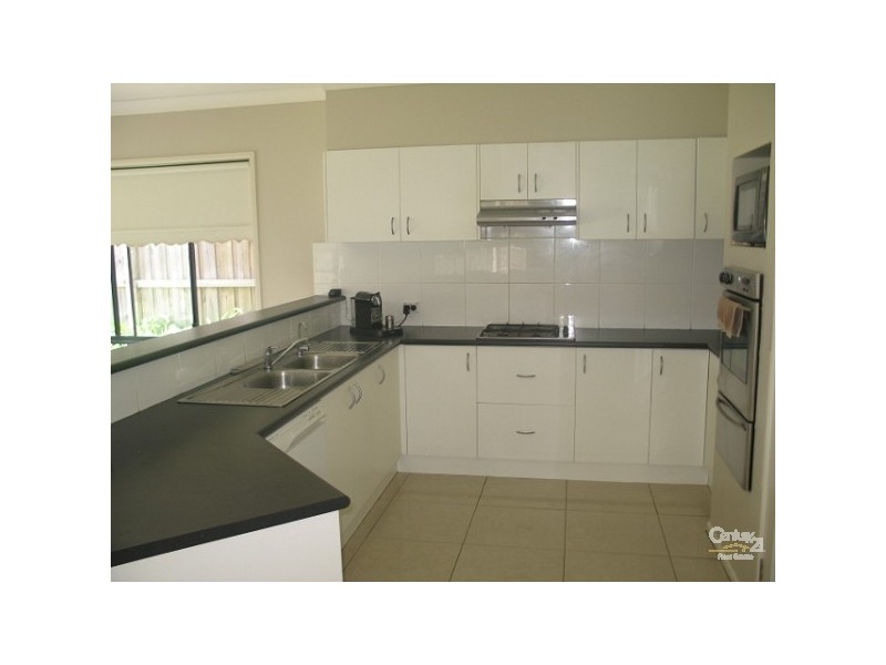 18 Clonmore St, Kellyville Ridge NSW 2155