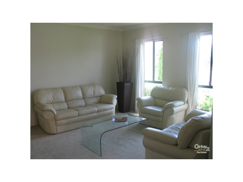 18 Clonmore St, Kellyville Ridge NSW 2155