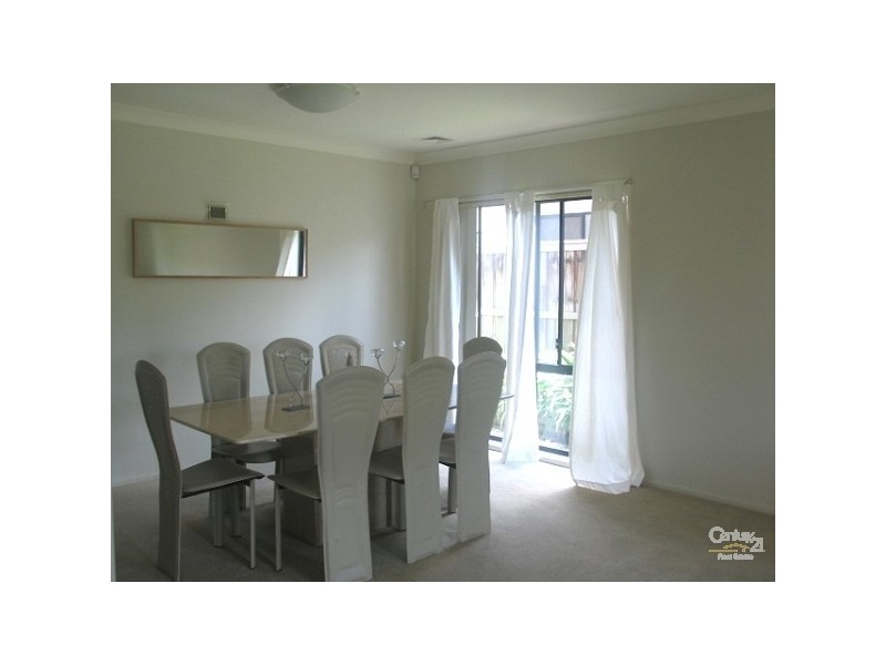 18 Clonmore St, Kellyville Ridge NSW 2155