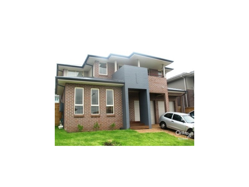 8 Chessington Place, Beaumont Hills NSW 2155