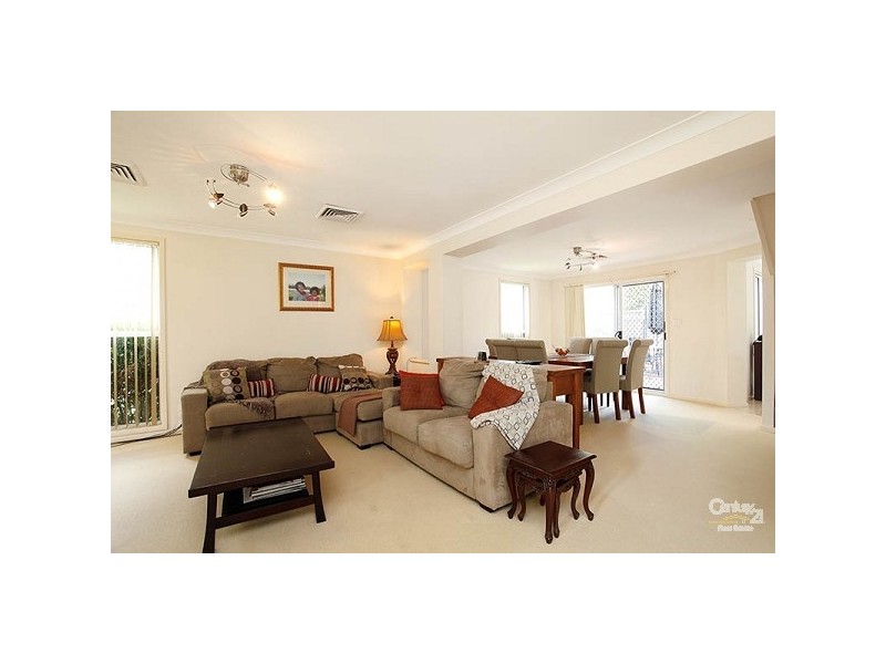 1 Cressy Ave, Beaumont Hills NSW 2155