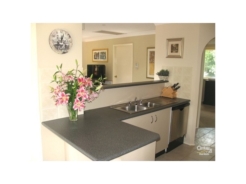 12 Wendy Place, Glenwood NSW 2768