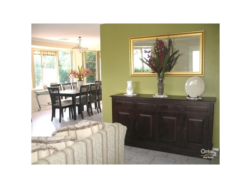 12 Wendy Place, Glenwood NSW 2768