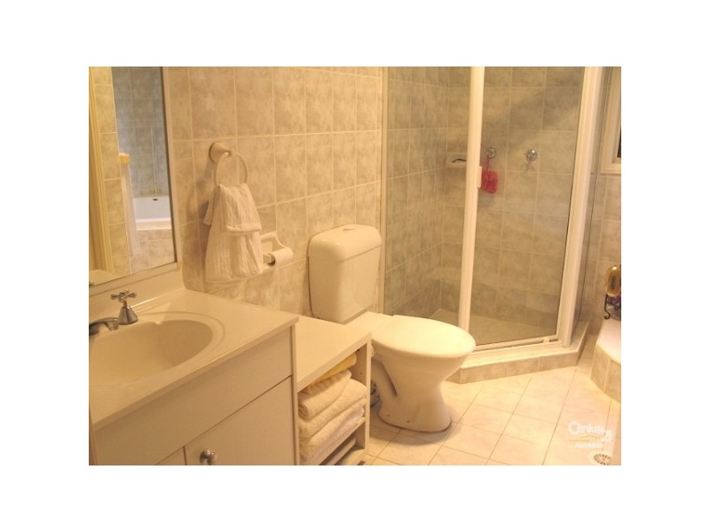 12 Wendy Place, Glenwood NSW 2768