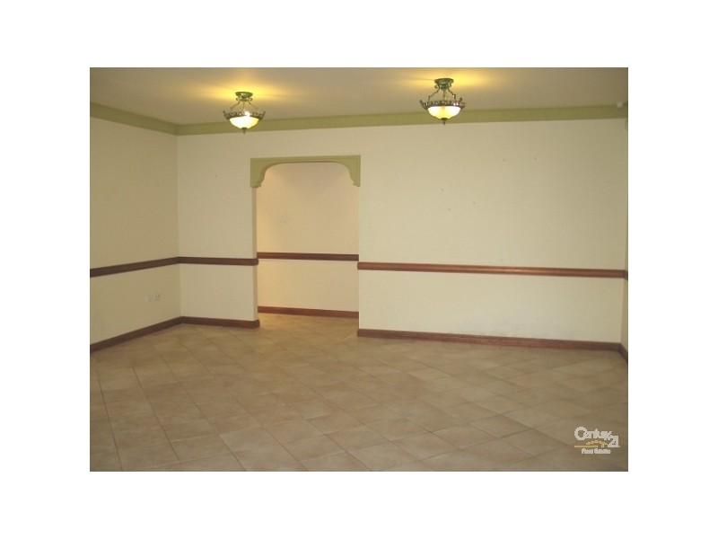 11 Strachan Court, Kellyville NSW 2155