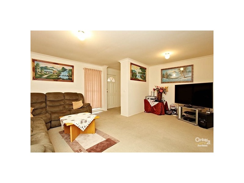 11 Martens Cct, Kellyville NSW 2155