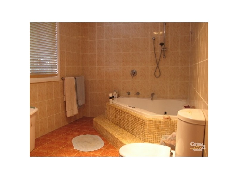 15 Terrigal St, Marayong NSW 2148