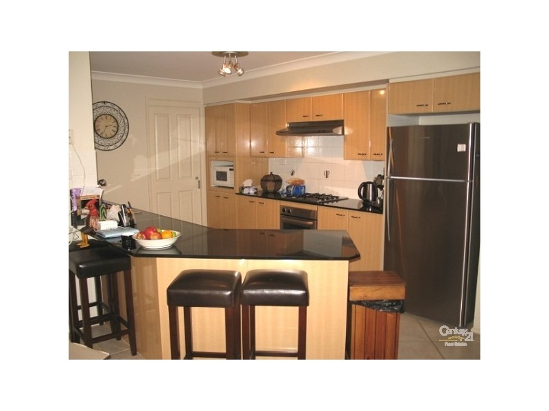 32 Drysdale Cct, Beaumont Hills NSW 2155