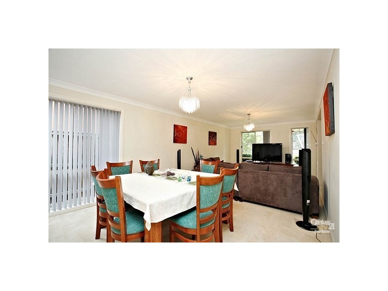 13 Dunross Place, Beaumont Hills NSW 2155