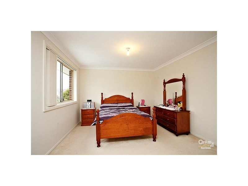 13 Dunross Place, Beaumont Hills NSW 2155