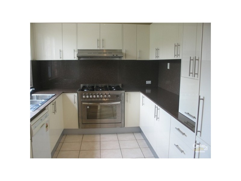 25 Panmure St, Rouse Hill NSW 2155