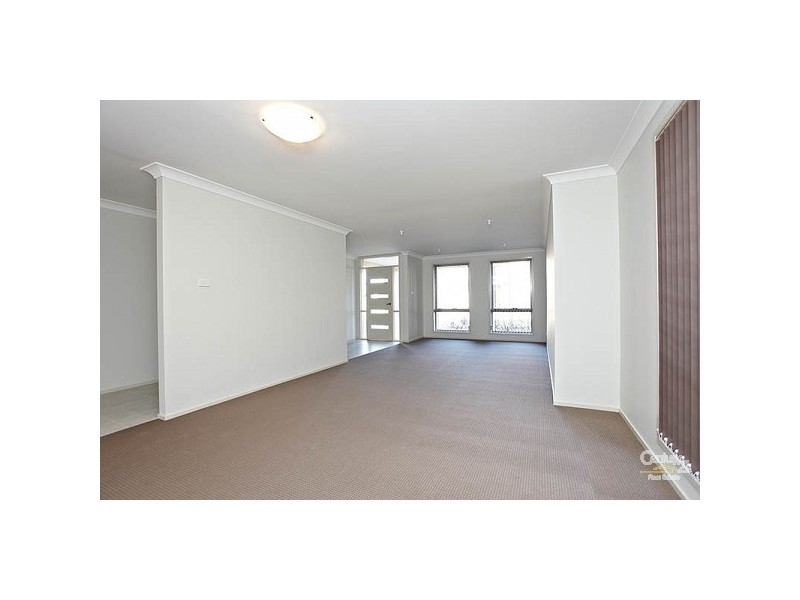 7 Barkala St, The Ponds NSW 2769