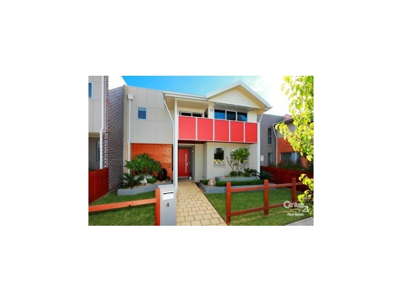 4 Caddies Blvd, Rouse Hill NSW 2155