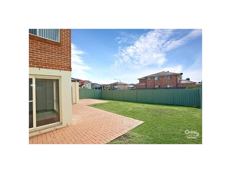 24 Valis Rd, Glenwood NSW 2768