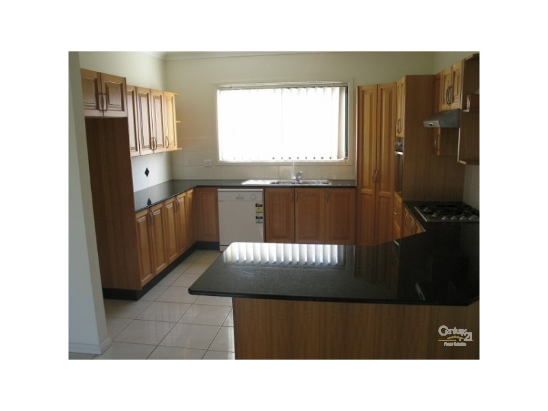 8 Meredith Ave, Kellyville NSW 2155