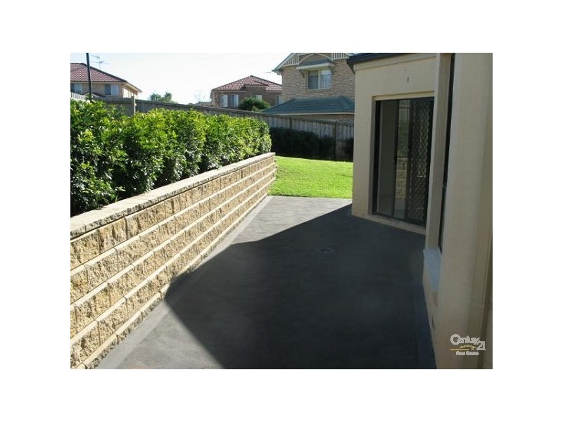 8 Meredith Ave, Kellyville NSW 2155