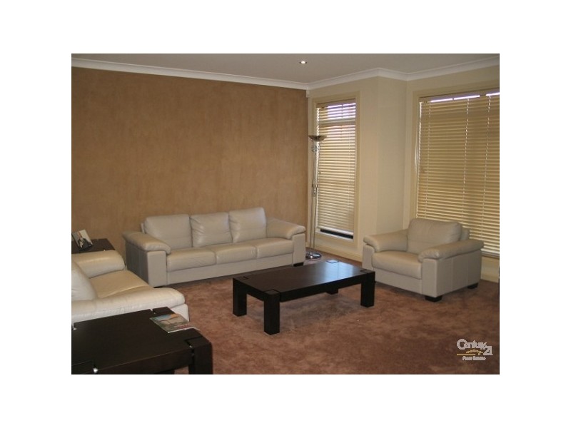 1 St Paul Ave, Castle Hill NSW 2154