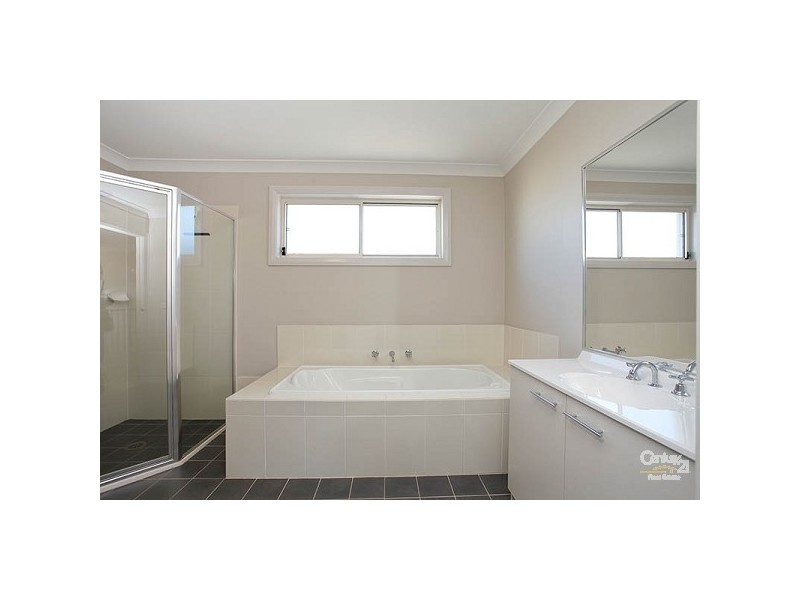 28 Rothbury Tce, Stanhope Gardens NSW 2768