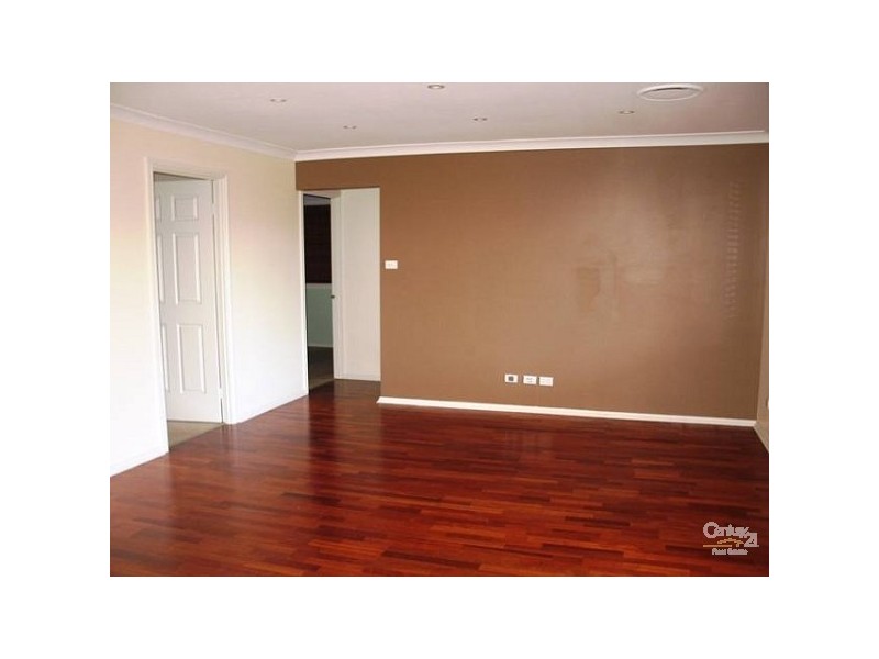 27 Southwaite Cres, Glenwood NSW 2768