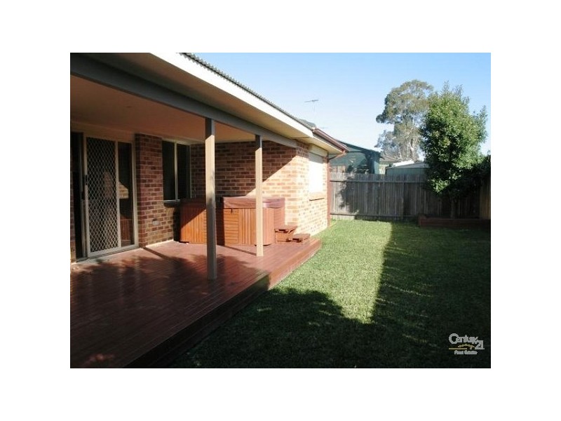 27 Southwaite Cres, Glenwood NSW 2768