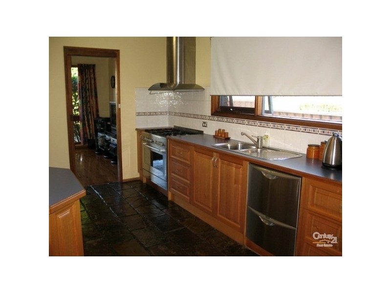 30 Spring Rd, Kellyville NSW 2155