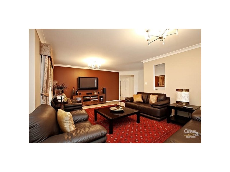 27 Damien Dr, Parklea NSW 2768