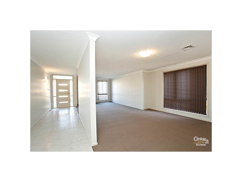 7 Barkala St, The Ponds NSW 2769