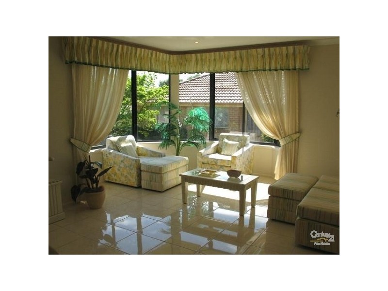 19 Halcyon Ave, Kellyville NSW 2155