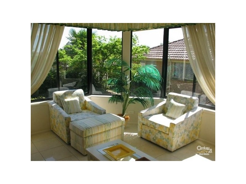 19 Halcyon Ave, Kellyville NSW 2155