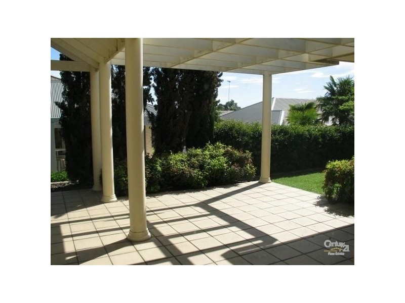 19 Halcyon Ave, Kellyville NSW 2155