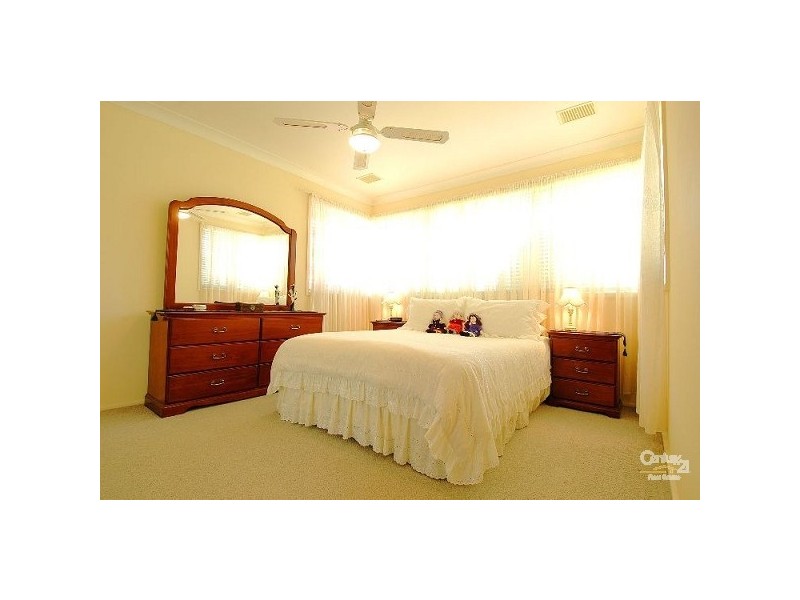 29 Chalet Rd, Kellyville NSW 2155