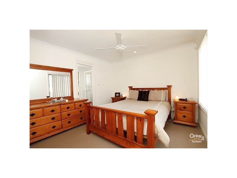 27 Greenhill Drive, Glenwood NSW 2768