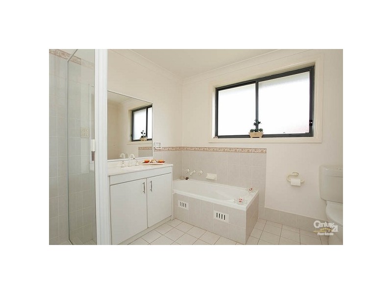 27 Greenhill Drive, Glenwood NSW 2768