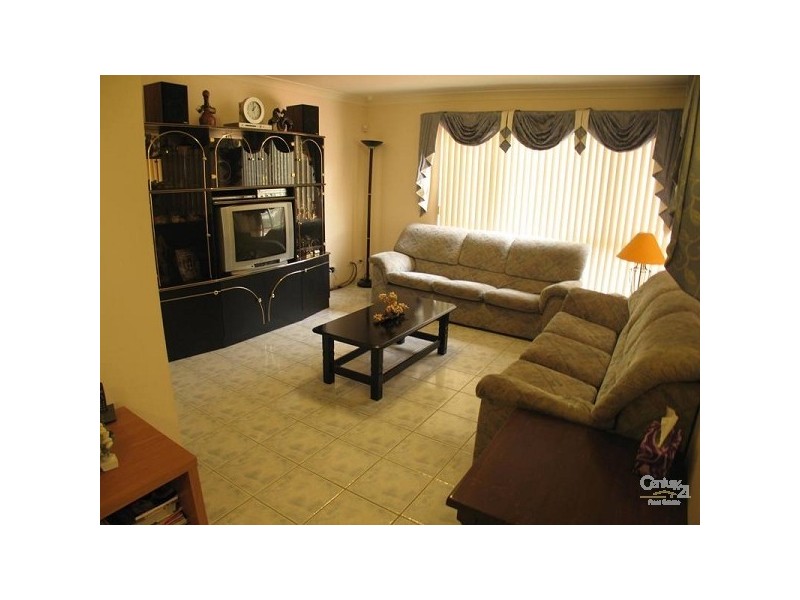 16 Bagala St, Glenwood NSW 2768