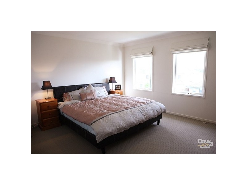 28 Benson Rd, Beaumont Hills NSW 2155