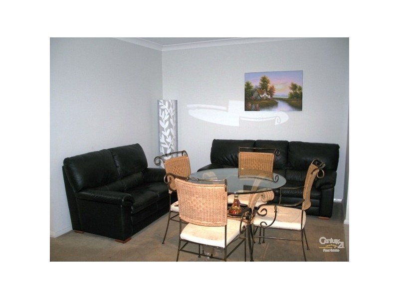 2 Maidstone Street, Stanhope Gardens NSW 2768