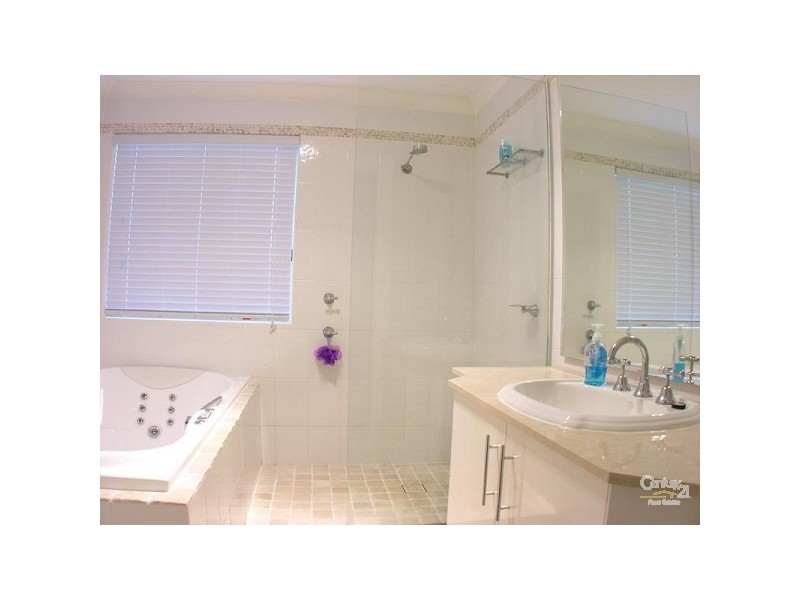 23 Paramount Cres, Kellyville NSW 2155