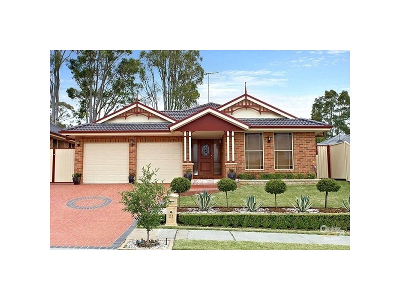 21 Honeyeater Cres, Beaumont Hills NSW 2155